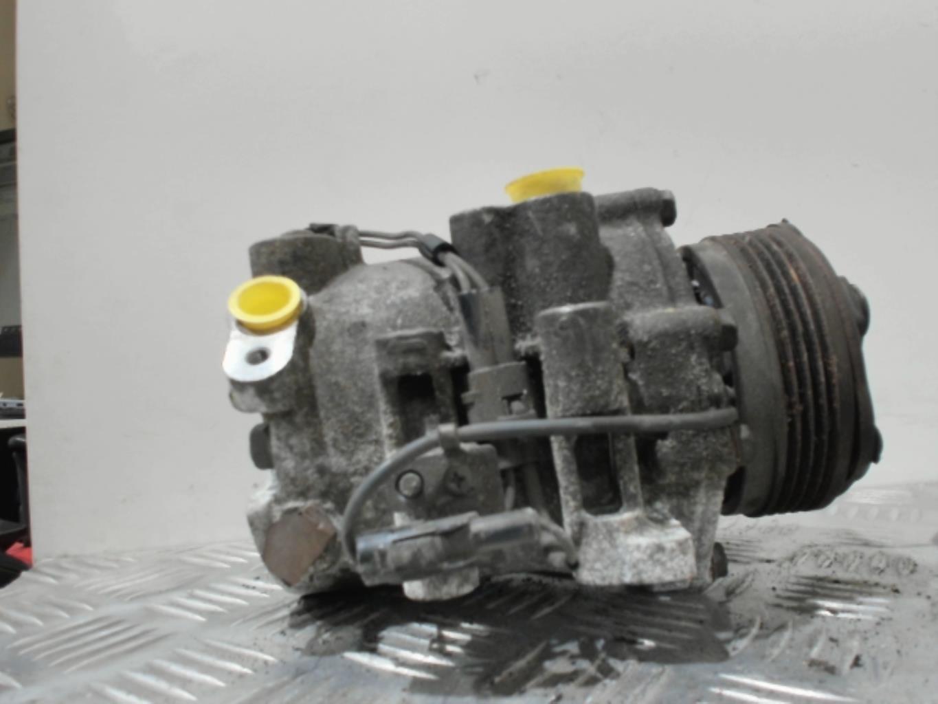 Compresseur clim SUZUKI SWIFT 3 Essence - 1