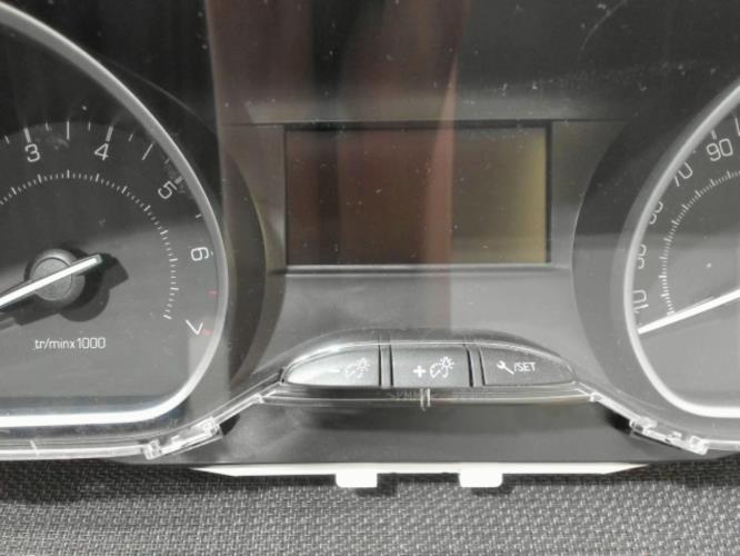 Image Compteur - PEUGEOT 208 1