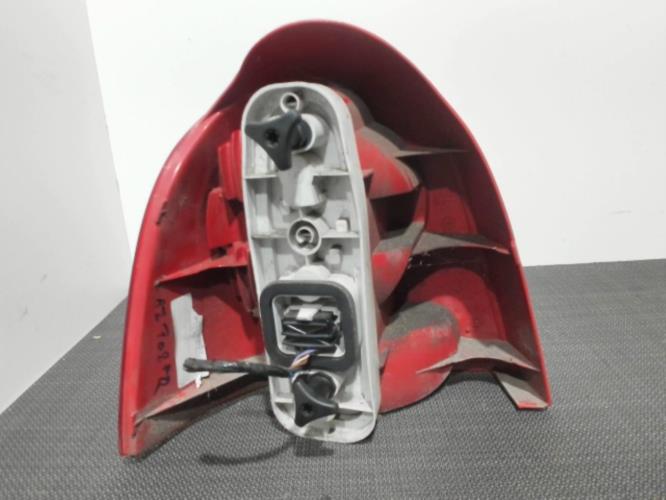 Image Feu arriere principal droit (feux) - RENAULT TWINGO 1
