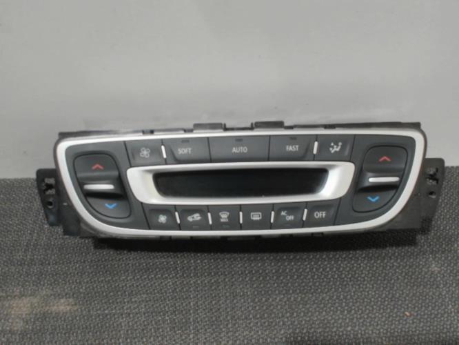Image Commande chauffage - RENAULT MEGANE 3
