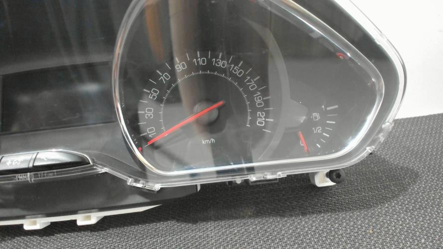 Image Compteur - PEUGEOT 208 1
