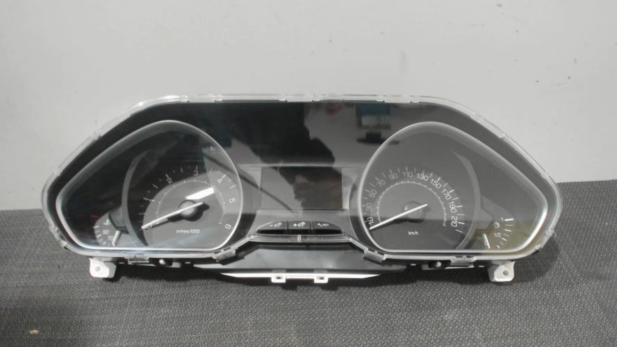 Image Compteur - PEUGEOT 208