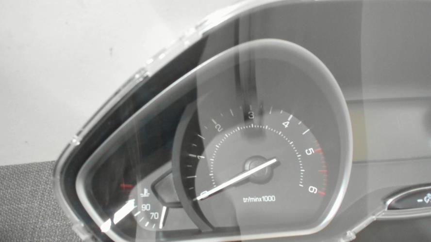 Image Compteur - PEUGEOT 208