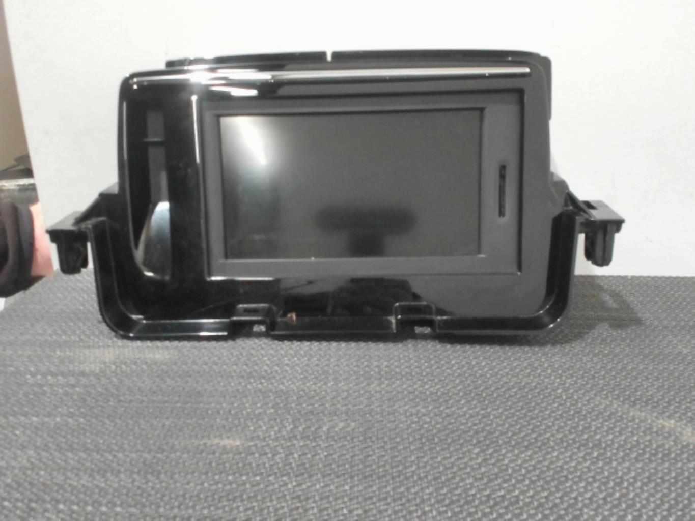 Ecran GPS RENAULT MEGANE 3 PHASE 2 COUPE Diesel - 1