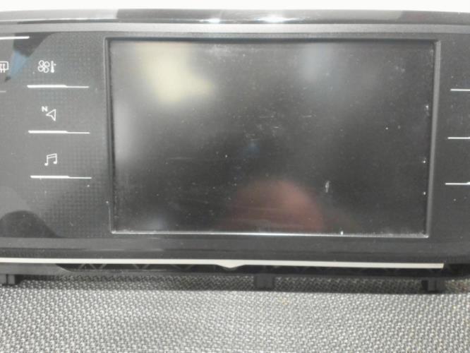 Image Ecran GPS - CITROEN C4 PICASSO 2