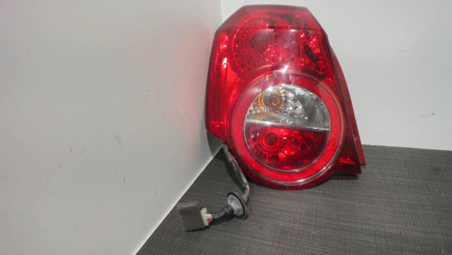 Image Feu arriere principal gauche (feux) - CHEVROLET AVEO 1