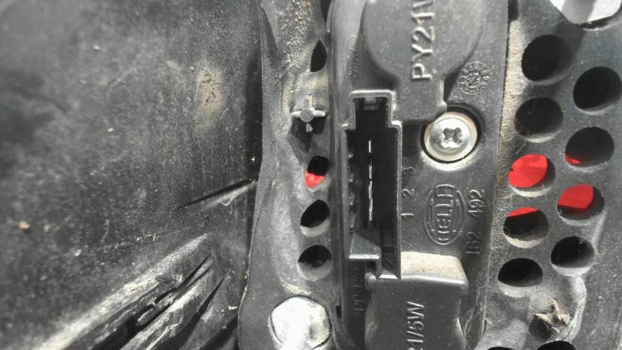 Image Feu arriere principal droit (feux) - FORD S-MAX 1
