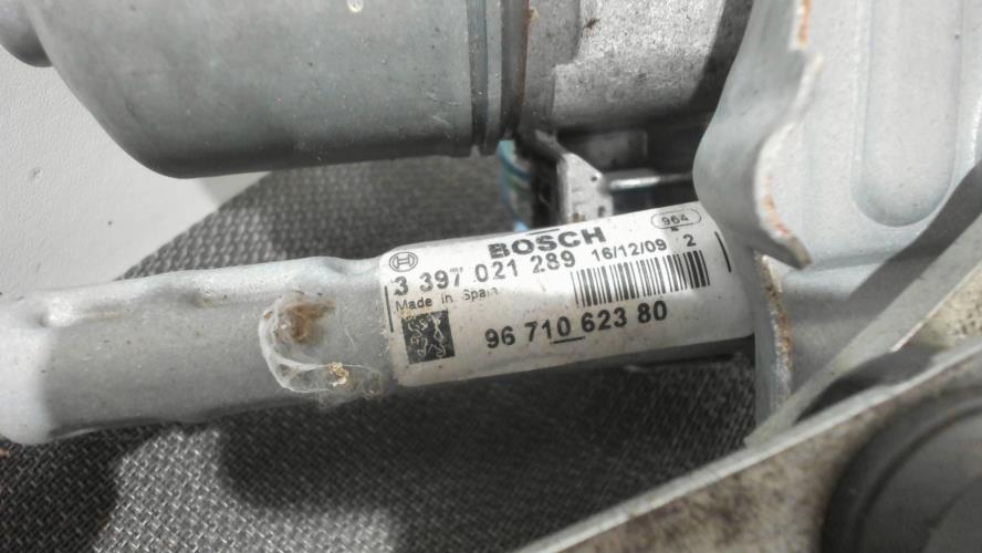 Image Moteur essuie glace avant droit - PEUGEOT 5008 1