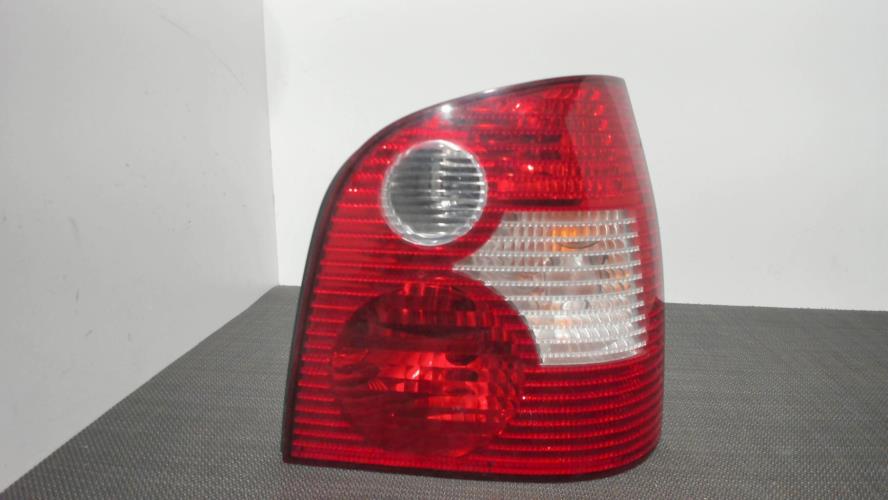 Image Feu arriere principal droit (feux) - VOLKSWAGEN POLO 4