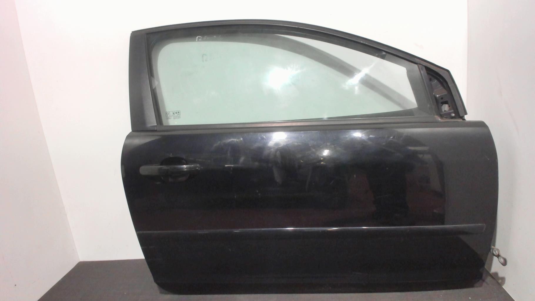 Porte avant droit FORD FOCUS 2 PHASE 1 Diesel - 1