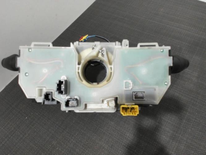 Image Com (Bloc Contacteur Tournant+Commodo Essuie Glace+Commodo Phare) - RENAULT LAGUNA 3