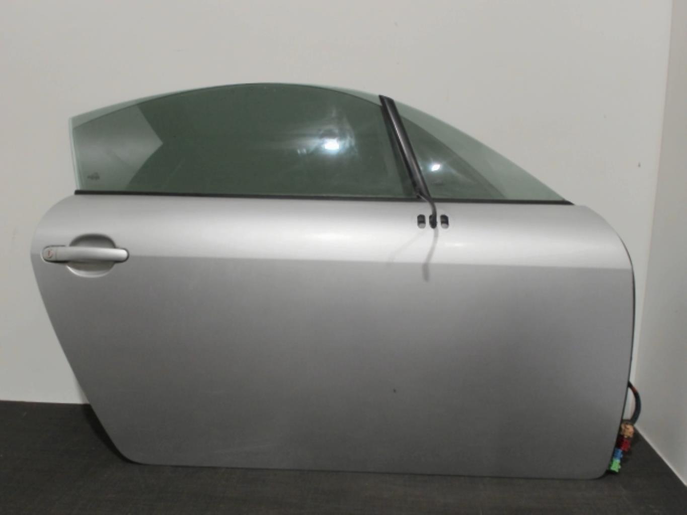 Porte avant droit AUDI TT 1 COUPE Essence - 1