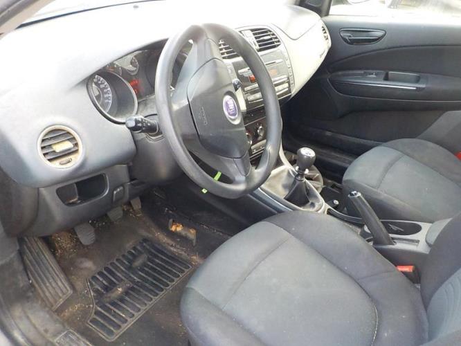 Image Porte avant gauche - FIAT BRAVO 2