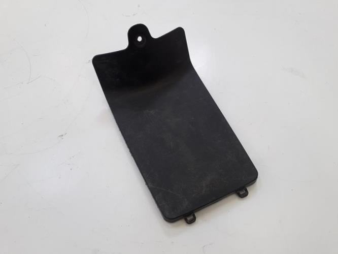 Image Cache batterie - PEUGEOT KISBEE 50