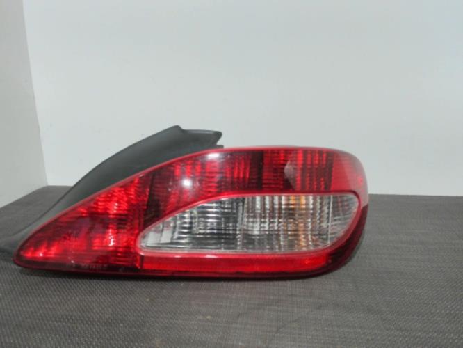 Image Feu arriere principal droit (feux) - PEUGEOT 406