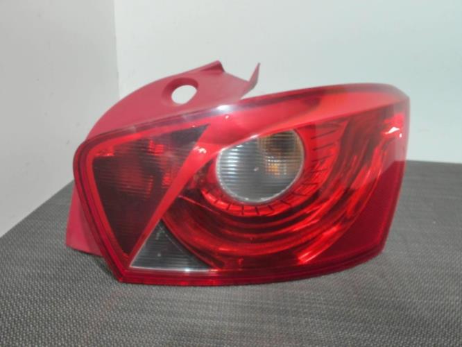 Image Feu arriere principal droit (feux) - SEAT IBIZA