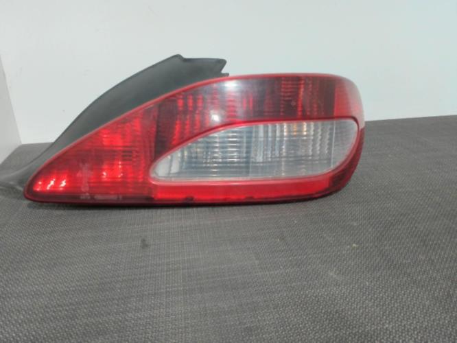 Image Feu arriere principal droit (feux) - PEUGEOT 406