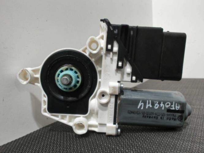 Image Moteur leve vitre arriere droit - VOLKSWAGEN TOURAN 1