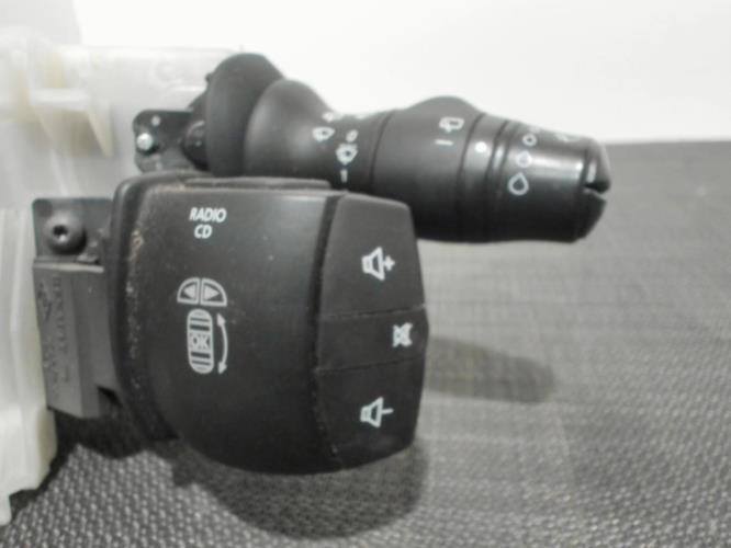 Image Com (Bloc Contacteur Tournant+Commodo Essuie Glace+Commodo Phare) - RENAULT MEGANE 3