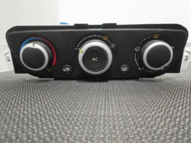 Image Commande chauffage - RENAULT MEGANE 3