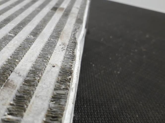 Image Echangeur air (Intercooler) - RENAULT SCENIC 4