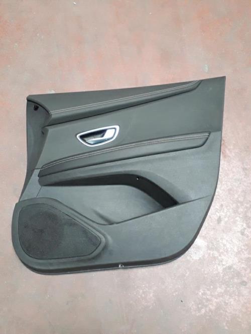 Image Garniture porte avant droite - RENAULT SCENIC 4