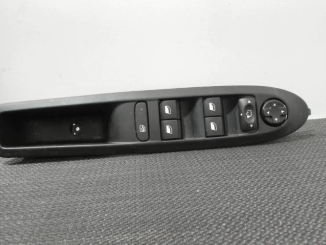 Image Interrupteur de leve vitre avant gauche - CITROEN C4 2