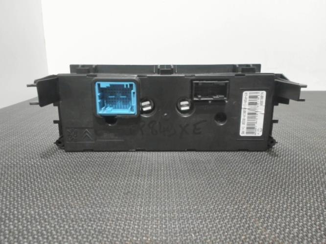 Image Commande chauffage - PEUGEOT 207