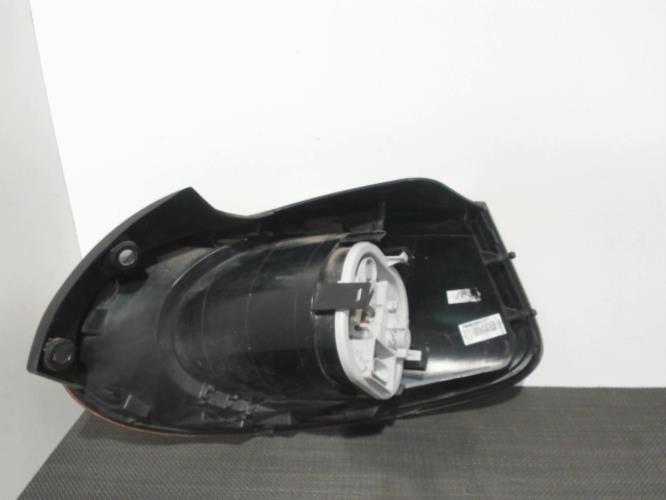 Image Feu arriere principal gauche (feux) - FIAT BRAVO 2