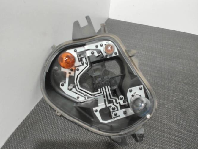 Image Platine feu arriere droit - PEUGEOT 208