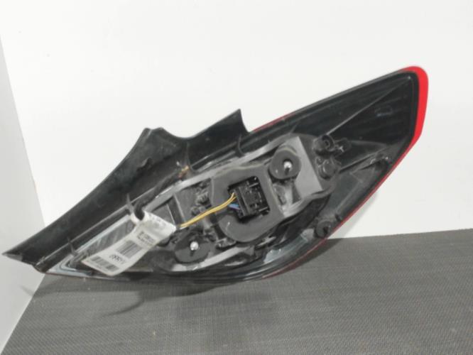 Image Feu arriere principal gauche (feux) - OPEL CORSA D