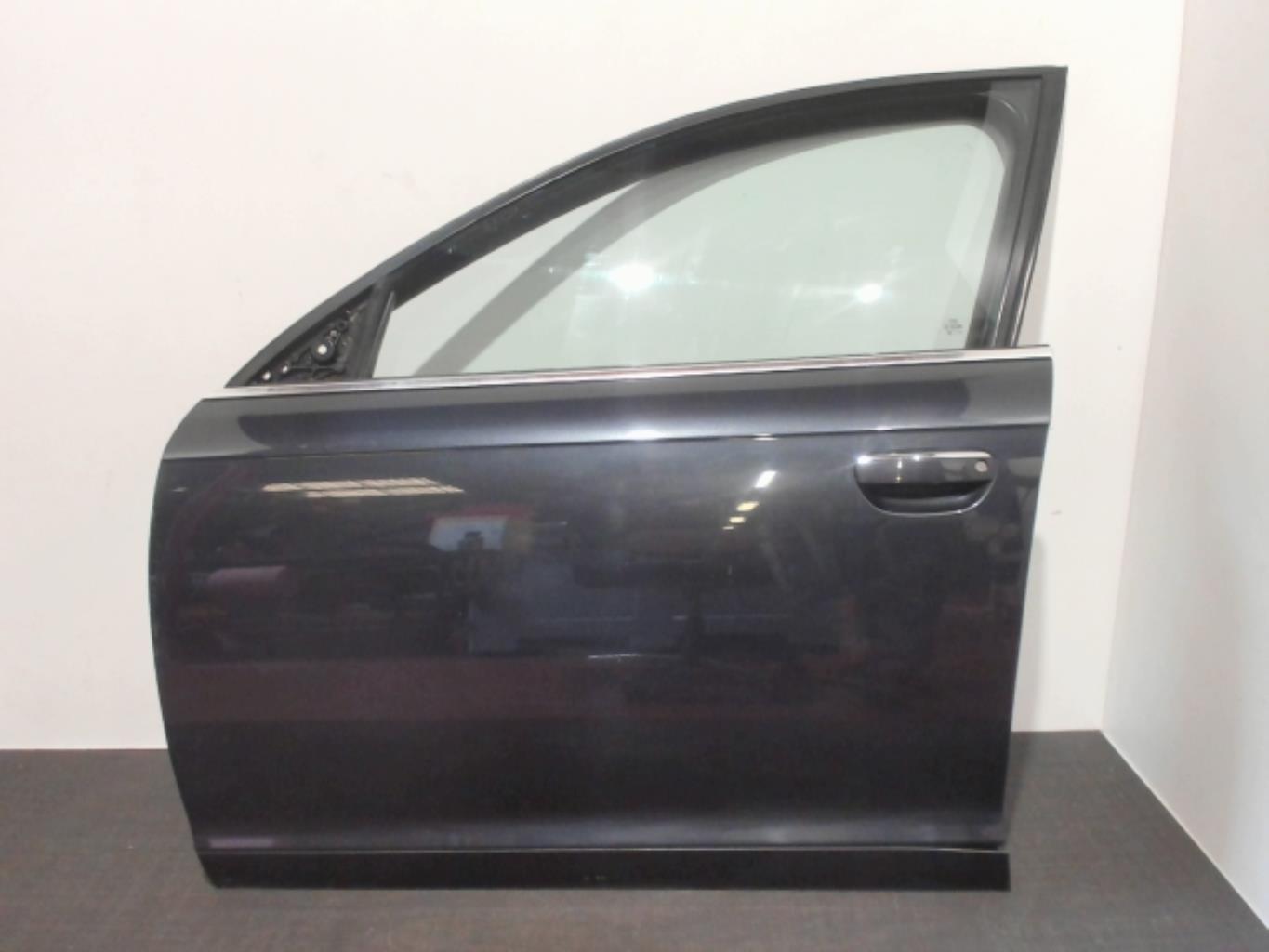 Porte avant gauche AUDI A6 3 AVANT PHASE 1 BREAK Essence - 1