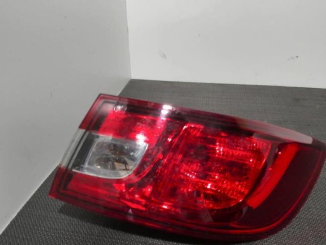 Image Feu arriere principal droit (feux) - RENAULT CLIO 4