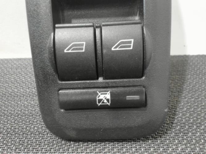 Image Interrupteur de leve vitre avant gauche - FORD C-MAX 1