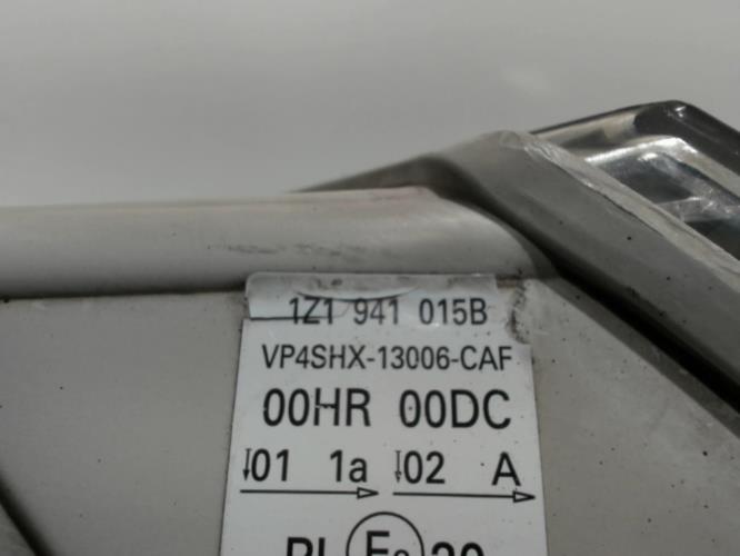 Image Optique avant principal gauche (feux)(phare) - SKODA OCTAVIA 2
