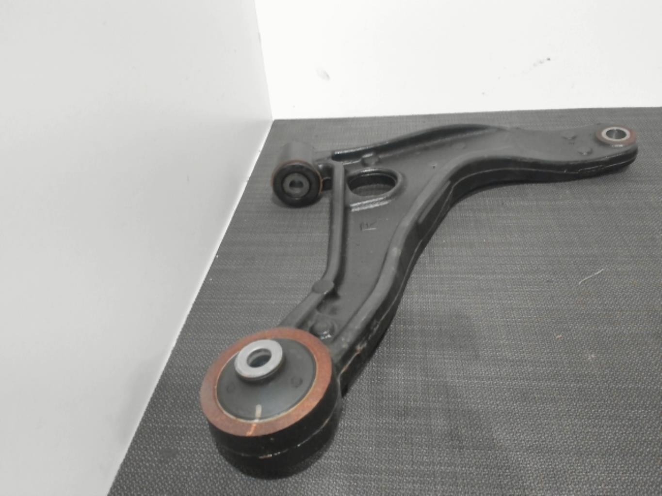 Triangle inferieur avant gauche RENAULT MASTER 3 PHASE 2  - 1