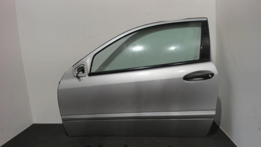 Image Porte avant gauche - MERCEDES CLASSE C 203 COUPE SPORT