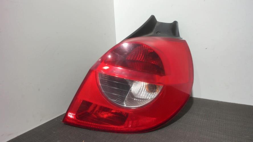 Image Feu arriere principal droit (feux) - RENAULT CLIO 3