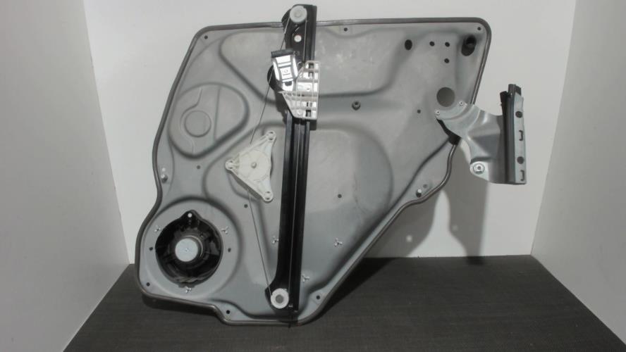 Image Leve vitre electrique arriere gauche - MERCEDES CLASSE B 245