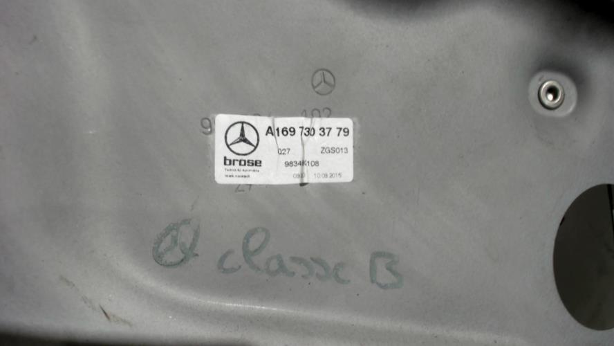 Image Leve vitre electrique arriere gauche - MERCEDES CLASSE B 245