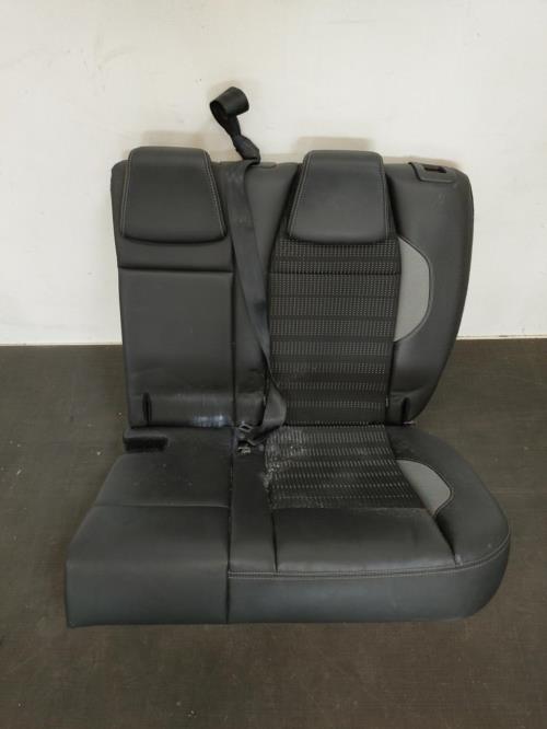 Image Interieur complet - PEUGEOT 2008 1