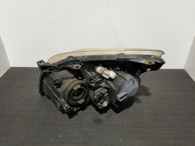 Image Optique avant principal droit (feux)(phare) - TOYOTA AVENSIS 2