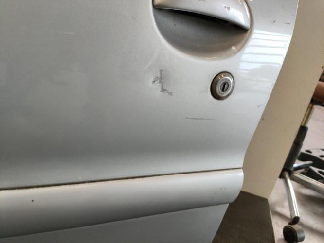 Image Porte avant gauche - PEUGEOT 206