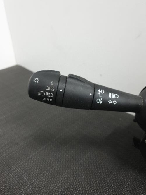 Image Com (Bloc Contacteur Tournant+Commodo Essuie Glace+Commodo Phare) - RENAULT CLIO 4