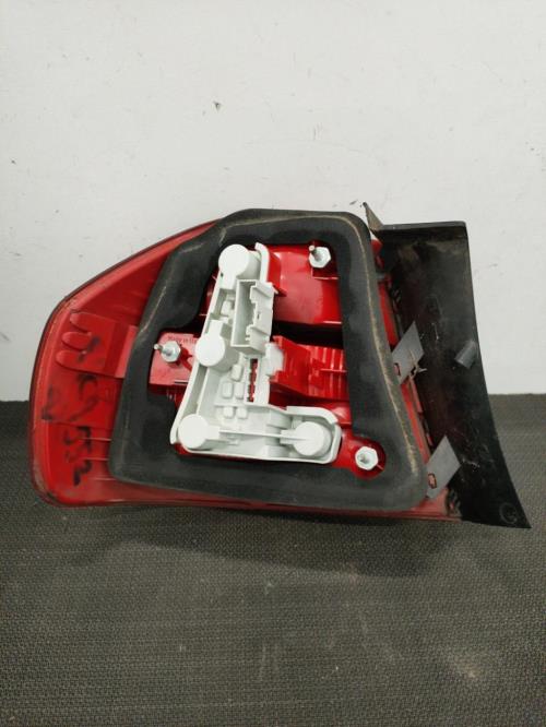 Image Feu arriere principal droit (feux) - BMW SERIE 3 E90