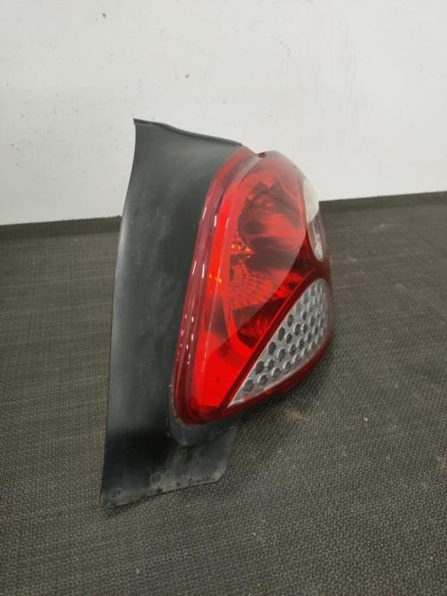 Image Feu arriere principal droit (feux) - PEUGEOT 206+