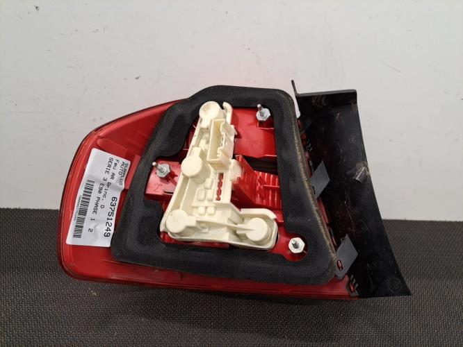 Image Feu arriere principal droit (feux) - BMW SERIE 3 E90