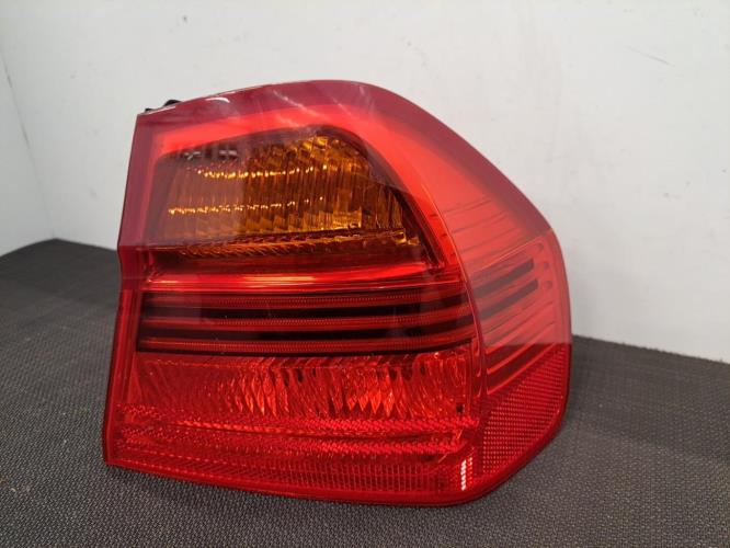 Image Feu arriere principal droit (feux) - BMW SERIE 3 E90