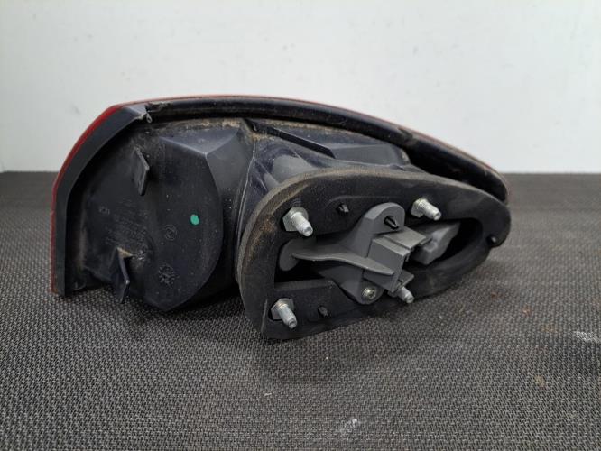 Image Feu arriere principal gauche (feux) - ALFA ROMEO 147