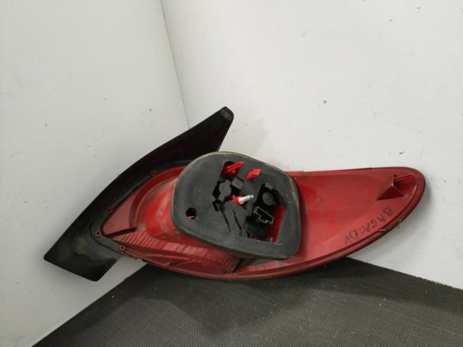 Image Feu arriere principal gauche (feux) - PEUGEOT 206+